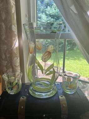 Princess House Cottage Tulip Hand-Painted Glass Vase and Two Votive Candle Holde